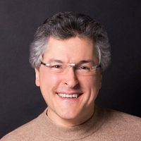 Dr. Siegfried Stoll